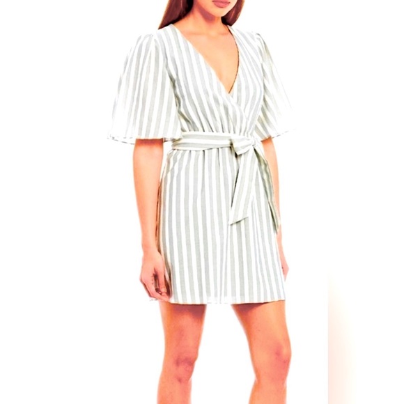 Gianni Bini Dresses & Skirts - NWT!!! Gianni Bini Sweet Sorbet Blue Striped Dress size small